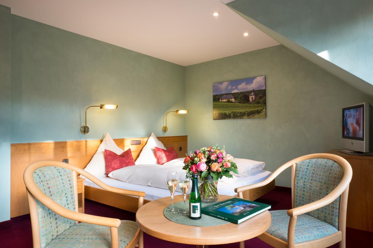 Weinhotel Offenstein Erben Eltville am Rhein Exterior foto